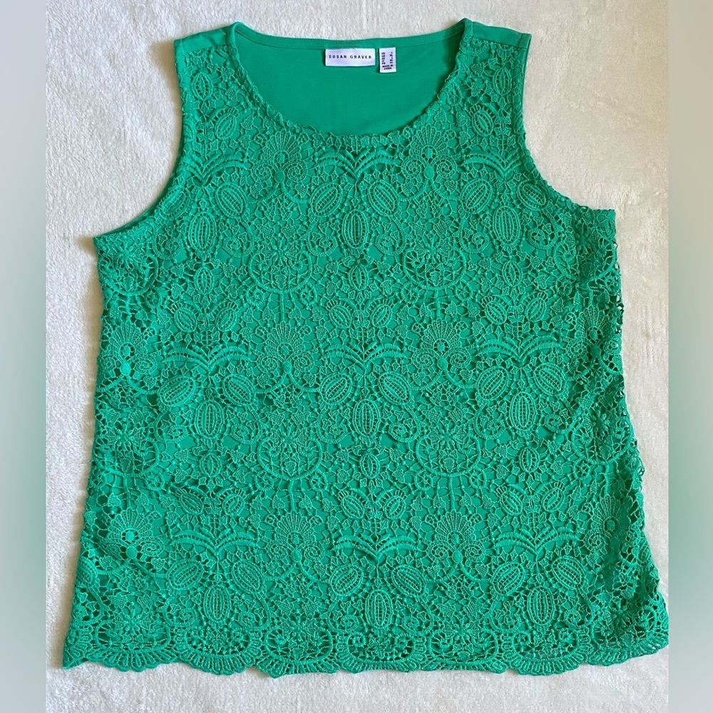 Susan Graver Size Large Green Embroidered Paisley Lace Sleeveless Blouse Top